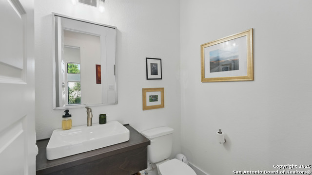 Listing photo id 37 for 191 Crane Cir