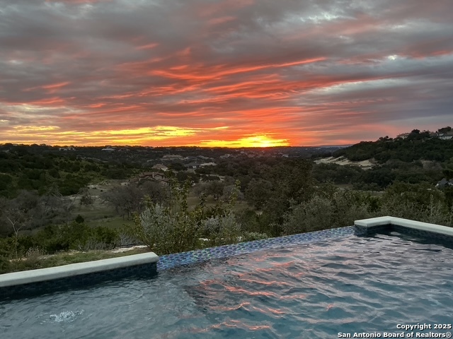 Listing photo id 44 for 191 Crane Cir