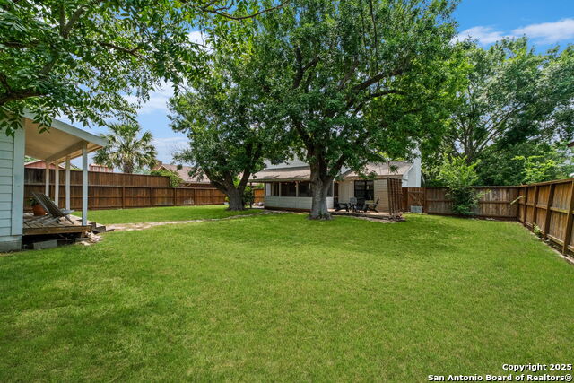 Image 30 of 37 For 306 Chaparral Creek
