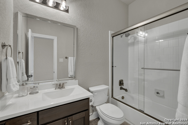 Image 26 of 41 For 928 Colony Inn