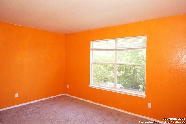 Listing photo id 18 for 2302 Pue Rd