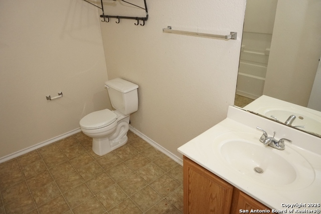 Listing photo id 22 for 2302 Pue Rd