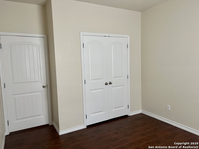 Listing photo id 4 for 105 Sunnyside Drive