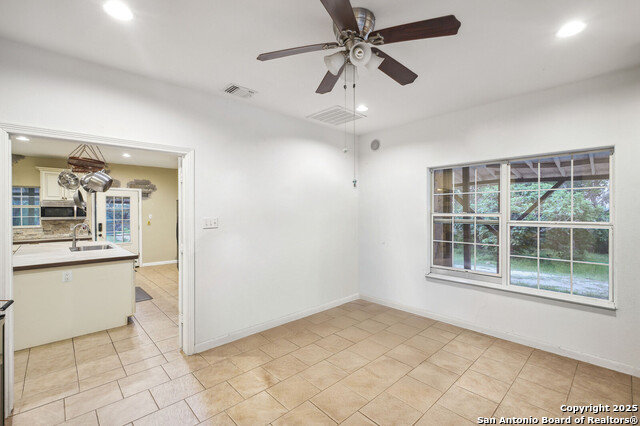 Image 19 of 41 For 766 County Road 2651