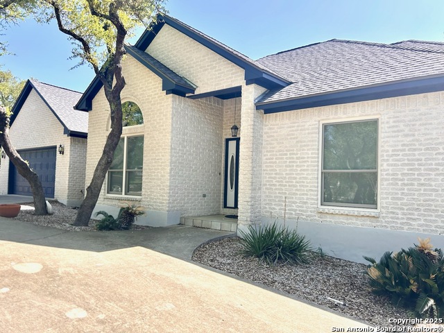 Details for 552 Mountain Oaks, Canyon Lake, TX 78133