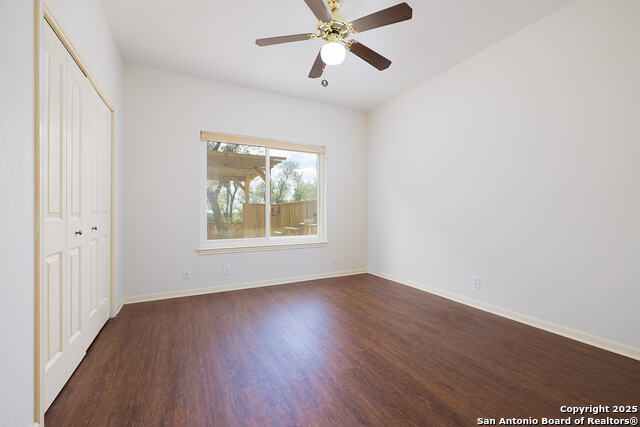 Image 13 of 18 For 552 Mountain Oaks