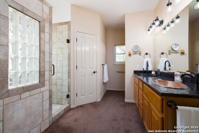 Image 15 of 18 For 552 Mountain Oaks