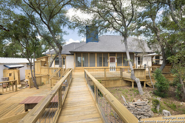 Image 6 of 18 For 552 Mountain Oaks