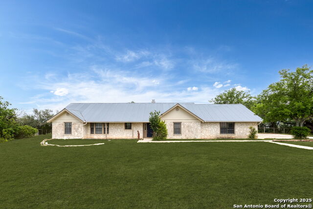 Details for 3010 Skyline, Canyon Lake, TX 78133