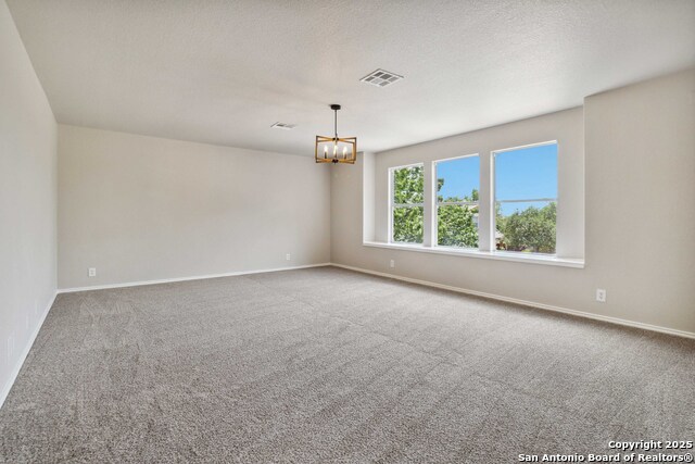 Listing photo id 11 for 6923 Dashmoor Creek
