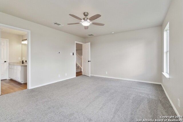 Listing photo id 14 for 6923 Dashmoor Creek