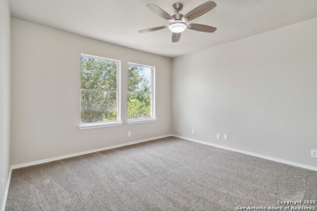 Listing photo id 15 for 6923 Dashmoor Creek