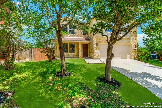 Listing photo id 0 for 6923 Dashmoor Creek