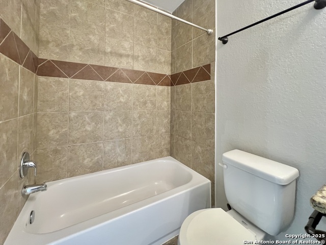 Image 10 of 17 For 4924 Stowers Blvd