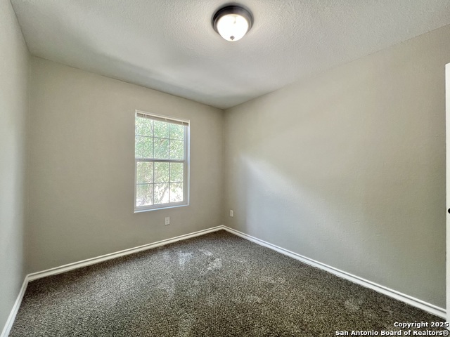 Image 13 of 17 For 4924 Stowers Blvd
