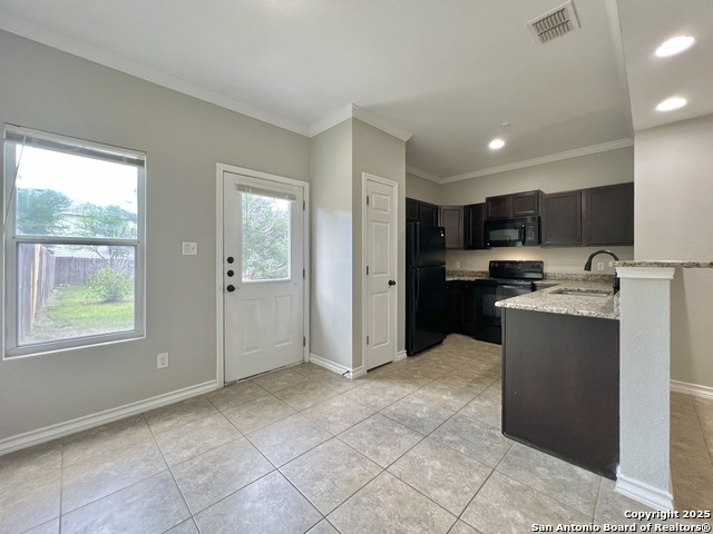 Image 8 of 17 For 4924 Stowers Blvd