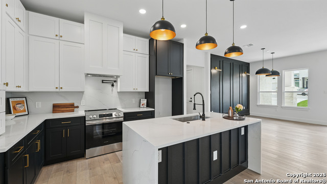 Image 10 of 42 For 104 Creede St