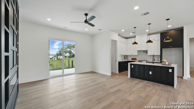 Image 11 of 42 For 104 Creede St