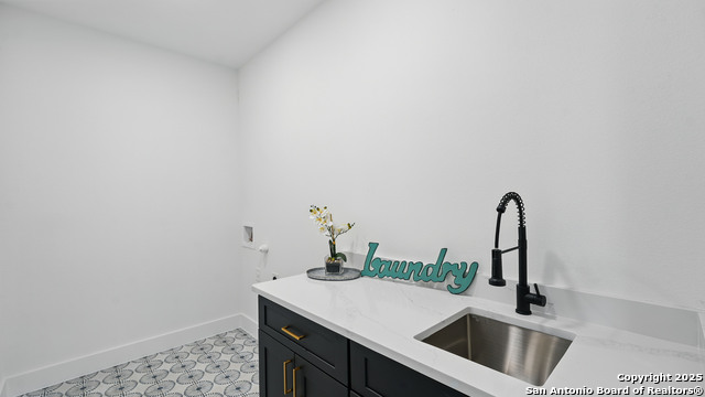 Image 22 of 42 For 104 Creede St