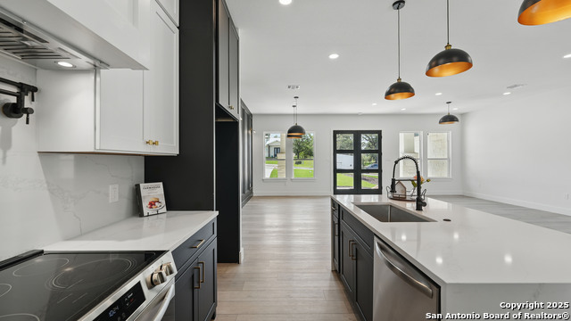 Image 5 of 42 For 104 Creede St