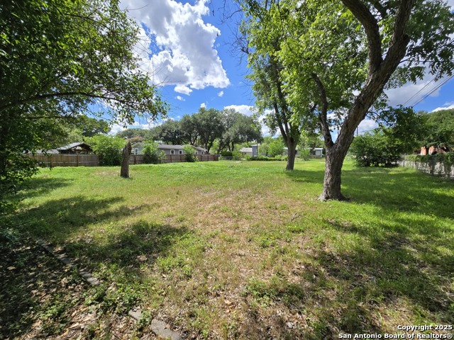 Details for 102 Leisure Dr, Balcones Heights, TX 78201