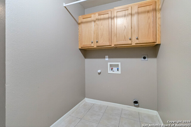 Listing photo id 22 for 1531 Dustin Cade Dr
