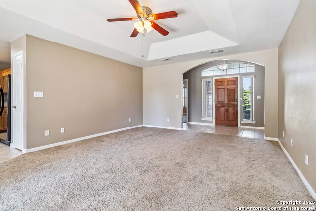 Listing photo id 1 for 1531 Dustin Cade Dr