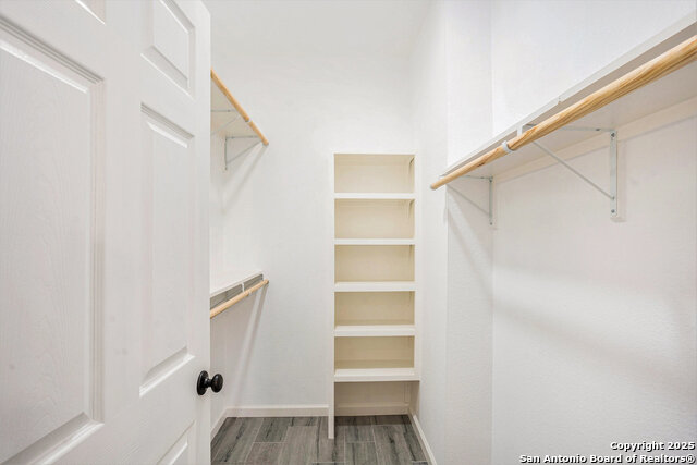 Listing photo id 10 for 1615 Guadalupe N