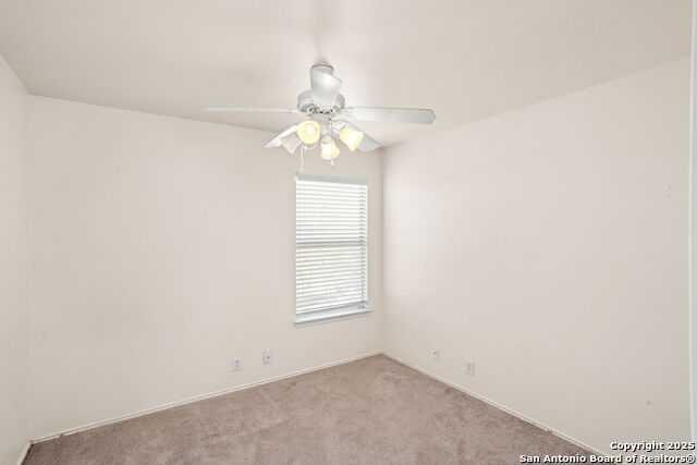 Listing photo id 15 for 3601 Diamond Falls