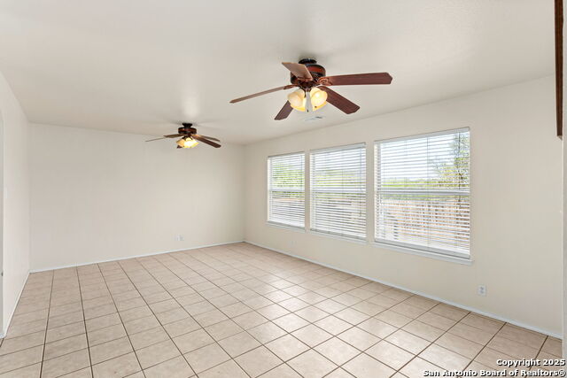 Listing photo id 3 for 3601 Diamond Falls
