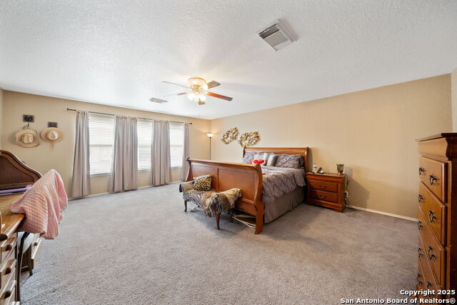 Image 20 of 35 For 934 Saxonhill