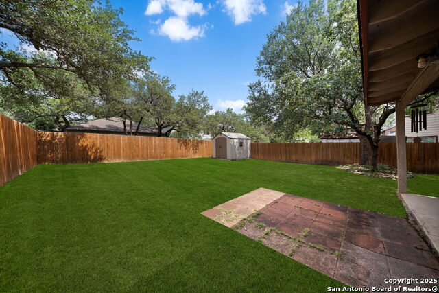 Image 31 of 35 For 934 Saxonhill