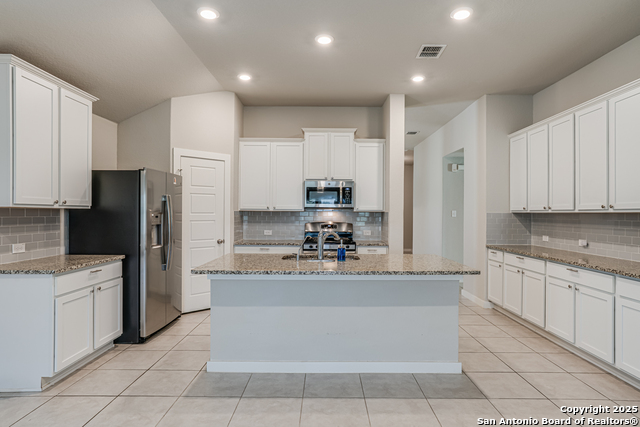 Image 19 of 43 For 12034 Bailey Hills