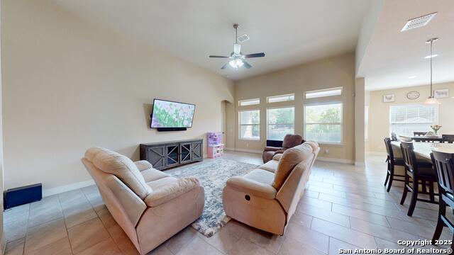 Image 18 of 47 For 4928 Eagle Valley