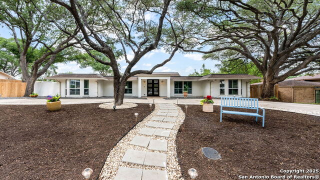 Details for 209 Sheffield, Castle Hills, TX 78213