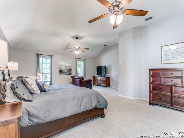 Image 14 of 25 For 2302 Oak Castle