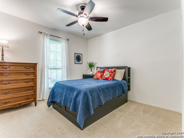 Image 18 of 25 For 2302 Oak Castle