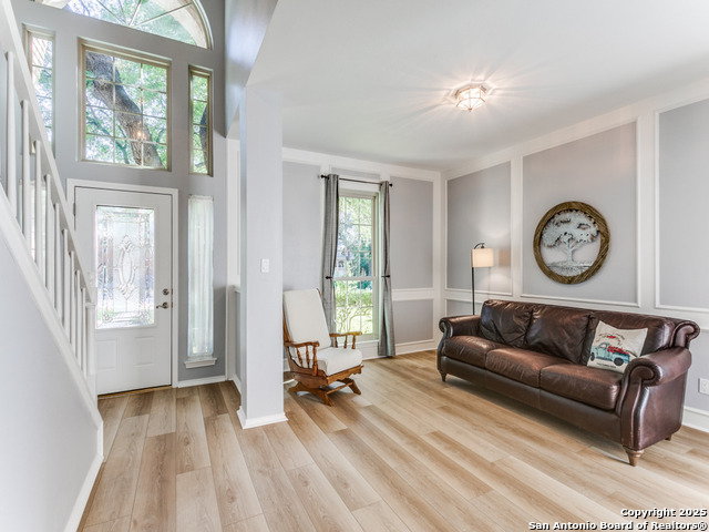 Image 7 of 25 For 2302 Oak Castle