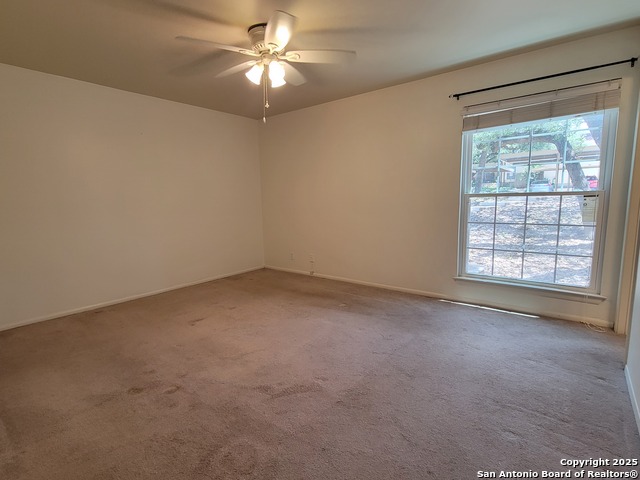 Image 11 of 14 For 8702 Village Dr  204