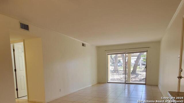 Image 3 of 14 For 8702 Village Dr  204