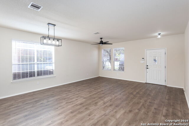 Image 3 of 27 For 7210 Adair Post