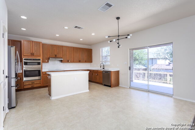 Image 9 of 27 For 7210 Adair Post