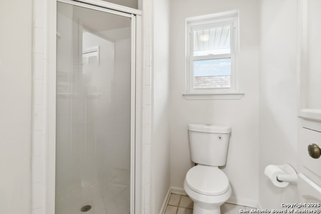 Listing photo id 14 for 10514 Merritime Ct