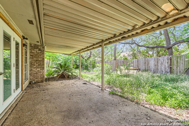 Image 16 of 16 For 13802 Norland