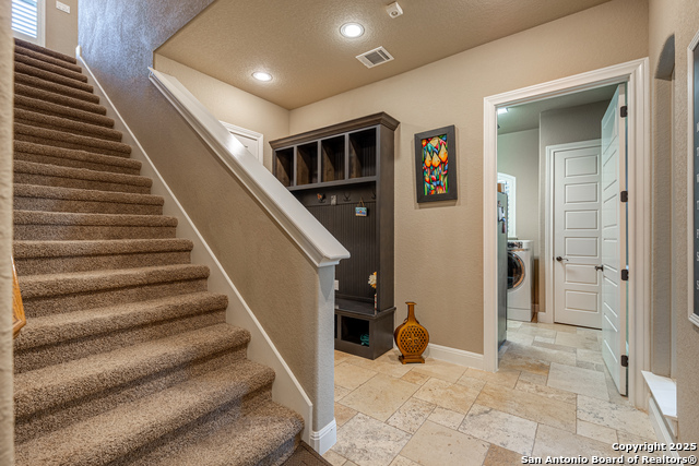 Image 40 of 50 For 1040 Glenwood