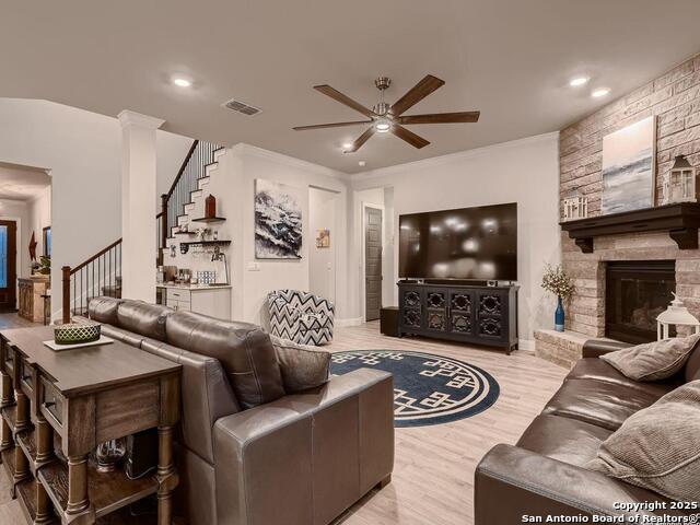 Image 17 of 51 For 2138 Kerrisdale