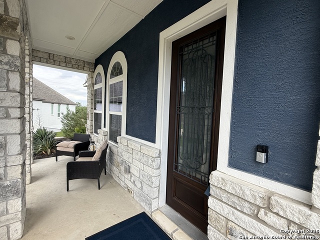 Image 4 of 51 For 2138 Kerrisdale