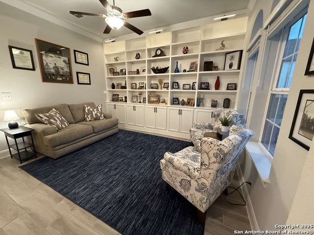 Image 5 of 51 For 2138 Kerrisdale