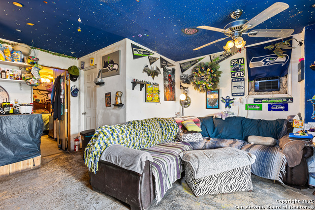 Image 39 of 64 For 425 Old Pleasanton