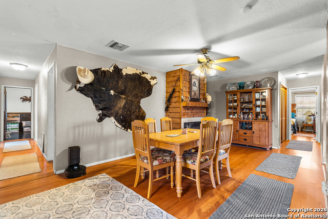 Image 7 of 64 For 425 Old Pleasanton